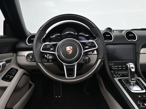 Certified 2025 Porsche 718 Boxster GTS RWD image 10