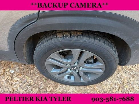 Used 2021 Kia Seltos LX image 8