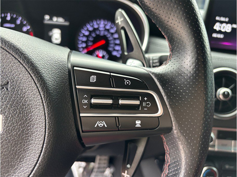 Used 2022 Kia Stinger GT-Line w/ Sun & Sound Package RWD image 29