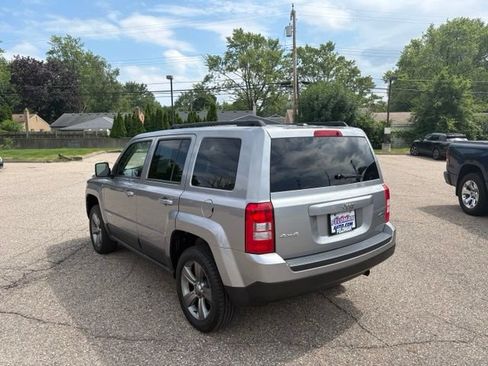 Used 2015 Jeep Patriot High Altitude AWD/4WD image 3