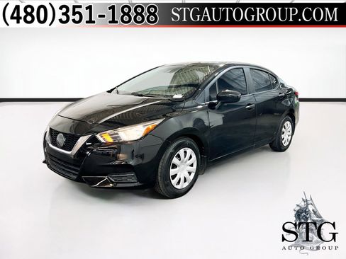 Used 2021 Nissan Versa S image 1