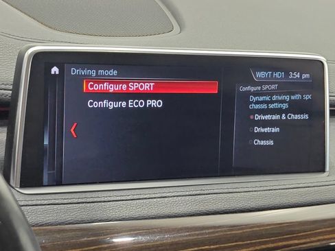 Used 2019 BMW X6 xDrive35i w/ M Sport Package AWD/4WD image 46