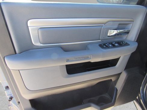 Used 2016 RAM 1500 Big Horn image 18