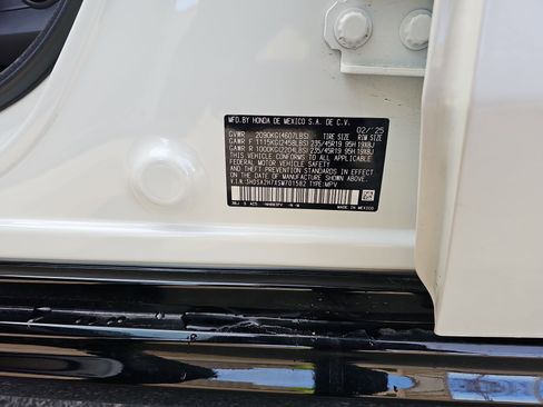 Certified 2025 Acura ADX A-Spec image 34