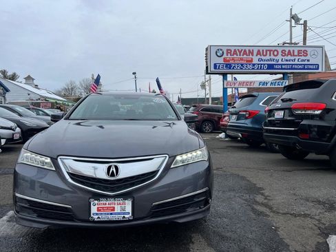 Used 2017 Acura TLX V6 SH-AWD w/ Technology Pkg image 3
