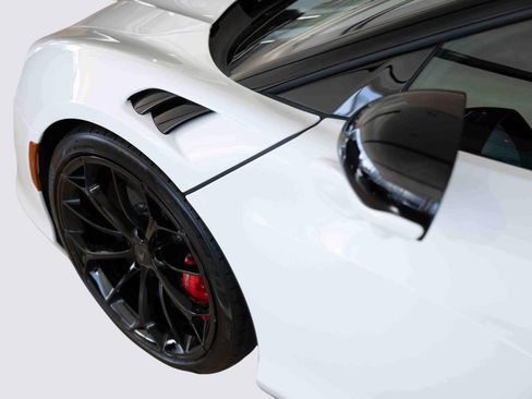 Used 2025 McLaren Artura Spider image 14