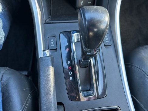 Used 2015 Honda Accord EX-L image 18