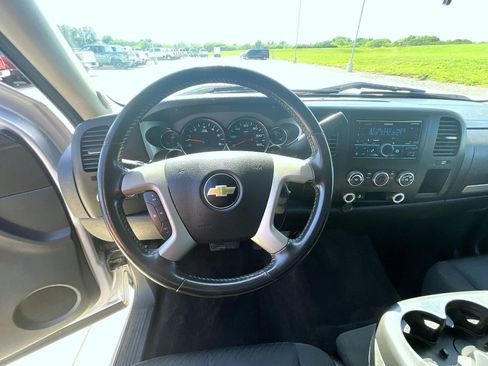 Used 2012 Chevrolet Silverado 1500 LT AWD/4WD image 11