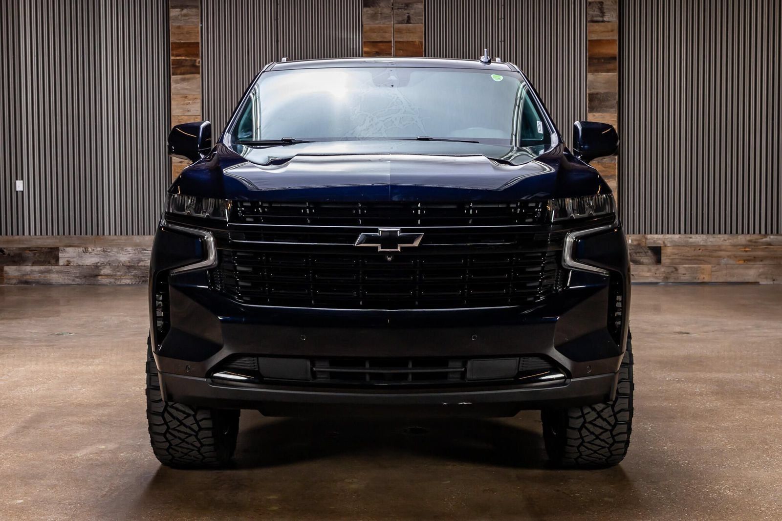 Used 2024 Chevrolet Tahoe RST w/ Luxury Package AWD/4WD image 4