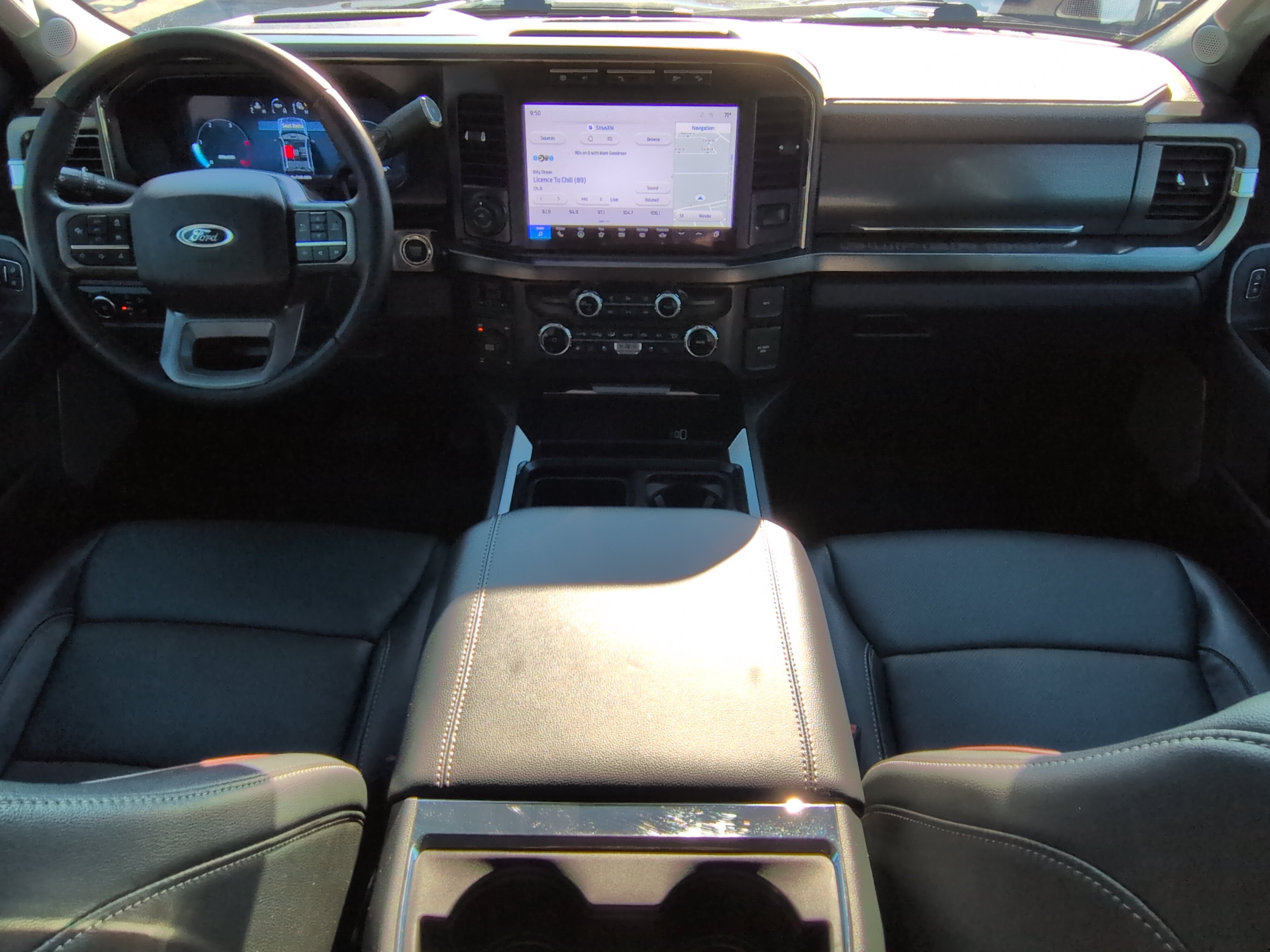 Used 2024 Ford F250 Lariat w/ Lariat Ultimate Package AWD/4WD image 13