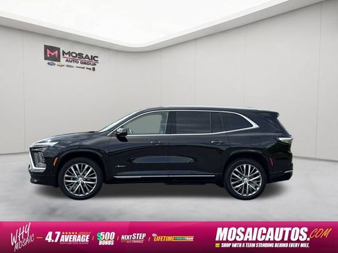 Used 2025 Buick Enclave Avenir w/ Super Cruise Package AWD/4WD image 4