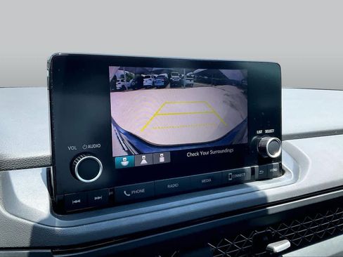 Used 2023 Honda Accord EX image 25