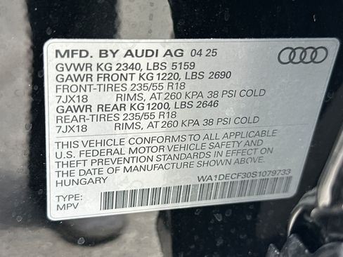 Used 2025 Audi Q3 2.0T Premium w/ Convenience Package AWD/4WD image 28