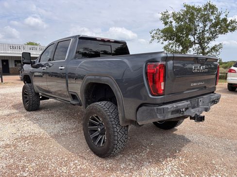 Used 2020 GMC Sierra 2500 Denali w/ Denali Ultimate Package image 3