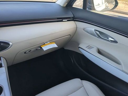 New 2026 Genesis GV70 2.5T Select image 15