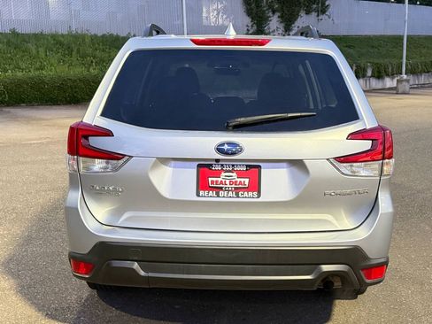 Used 2020 Subaru Forester w/ Alloy Wheel Package AWD/4WD image 5