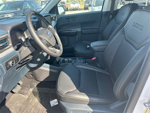 New 2025 Ford Maverick Lobo image 19