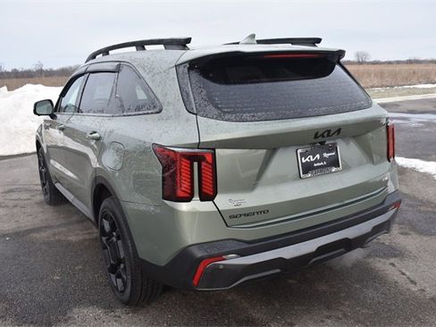 Certified 2025 Kia Sorento SX image 5