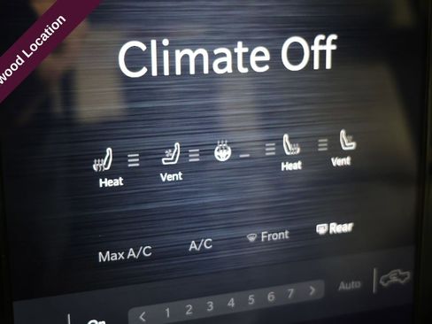 Used 2024 RAM 3500 Laramie image 9