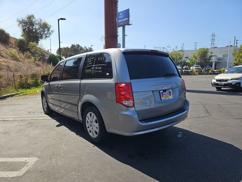 Used 2013 Dodge Grand Caravan American Value Package FWD image 5