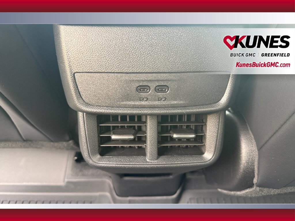 New 2027 GMC Terrain Elevation w/ Elevation Premium Package AWD/4WD image 36