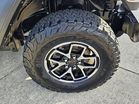 Certified 2024 Jeep Wrangler Unlimited Rubicon image 16