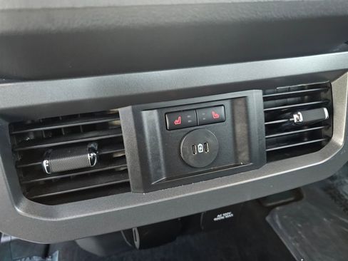 Used 2024 Ford F250 Lariat w/ Sport Appearance Package image 15