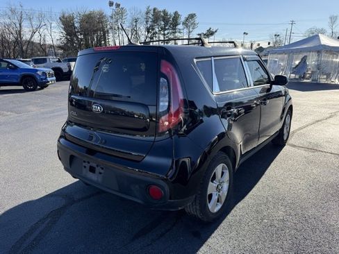 Used 2018 Kia Soul image 4