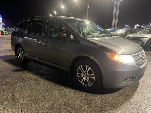 Used 2012 Honda Odyssey EX image 3