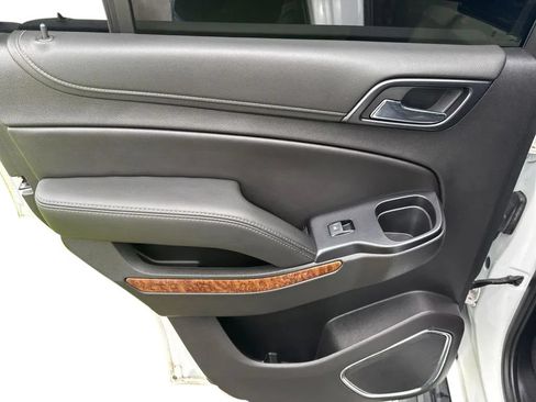 Used 2019 Chevrolet Tahoe Premier AWD/4WD image 25