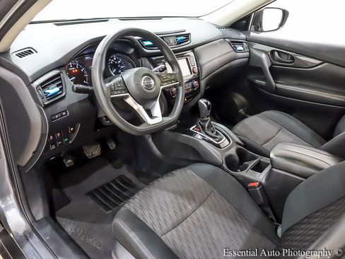 Used 2019 Nissan Rogue S image 13