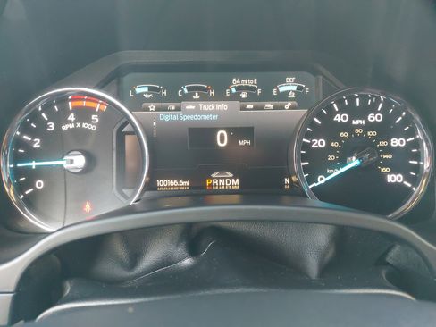 Used 2022 Ford F250 Platinum w/ FX4 Off-Road Package image 19