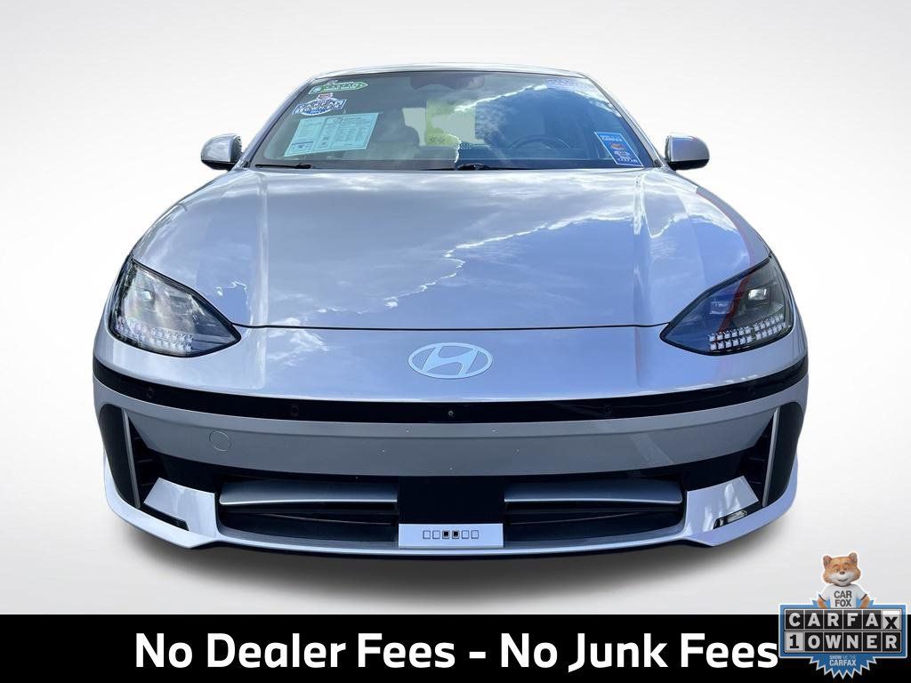 Used 2023 Hyundai Ioniq 6 Limited RWD image 2