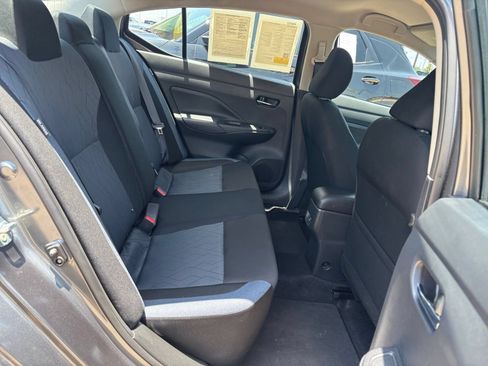 Used 2025 Nissan Versa SV FWD image 23