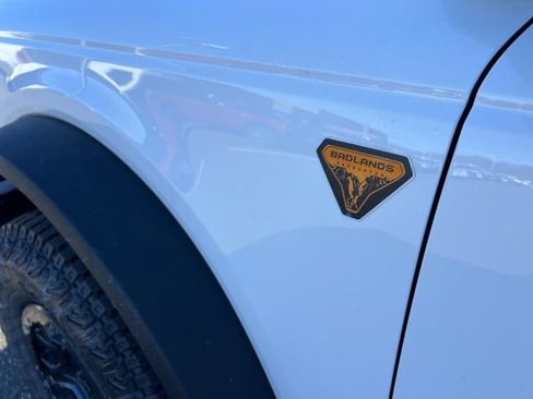 New 2025 Ford Bronco Badlands image 23