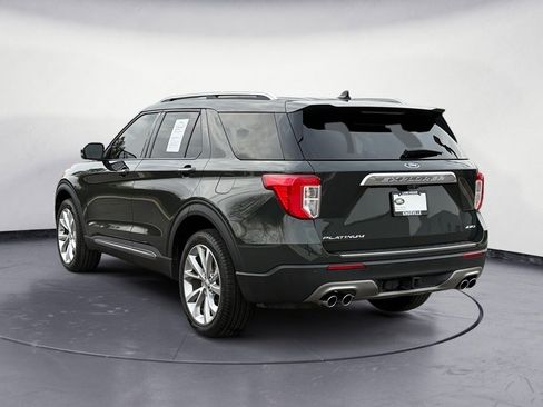 Used 2023 Ford Explorer Platinum w/ Technology Package image 5