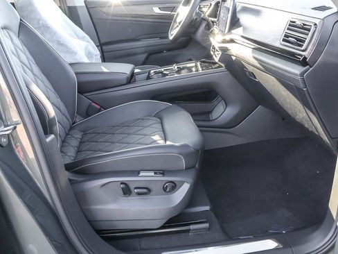 Used 2026 Volkswagen Atlas SEL Premium R-Line AWD/4WD image 36