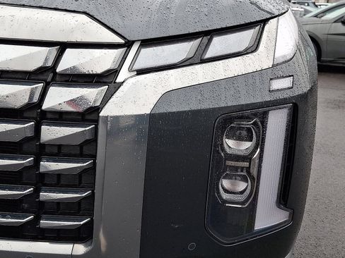 Certified 2023 Hyundai Palisade Calligraphy w/ Cargo Package image 9