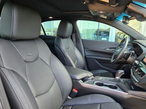 Certified 2023 Cadillac CT4 Premium Luxury image 27