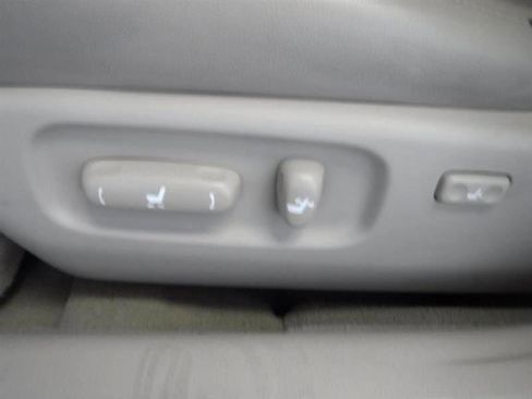 Used 2007 Toyota Avalon XL image 40