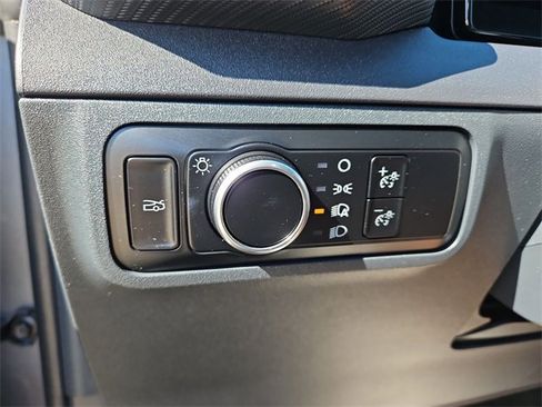 Used 2024 Ford Mustang Coupe image 17