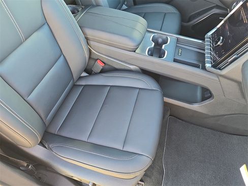 New 2026 GMC Acadia Elevation w/ Super Cruise Package image 10