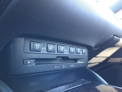 Used 2019 Lexus ES 350 image 31