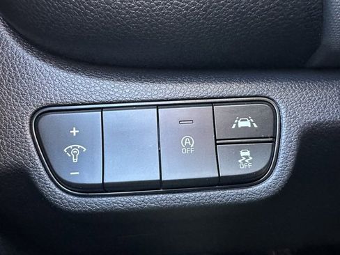 Certified 2022 Kia Seltos LX image 39