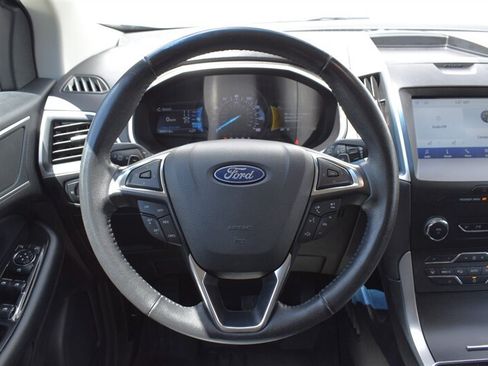 Used 2020 Ford Edge SEL AWD/4WD image 14