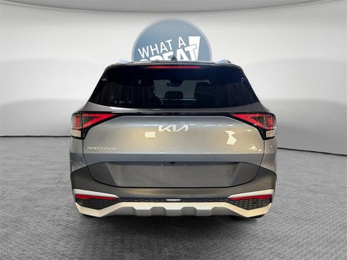 Certified 2023 Kia Sportage EX image 5