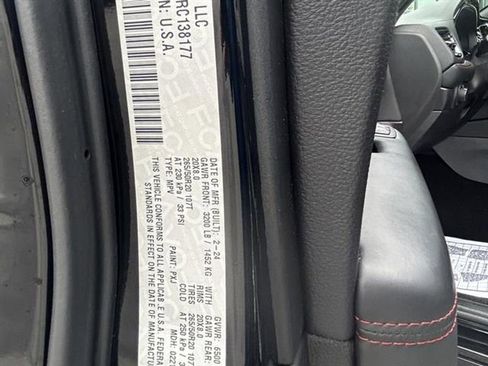 Used 2024 Dodge Durango GT image 29