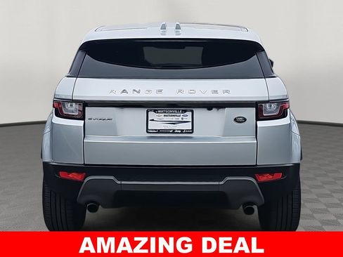 Used 2019 Land Rover Range Rover Evoque SE Premium image 4