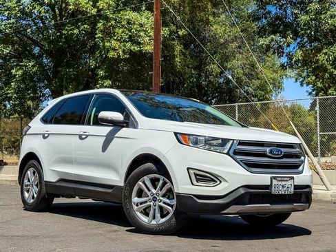 Used 2017 Ford Edge SEL w/ Equipment Group 201A image 12