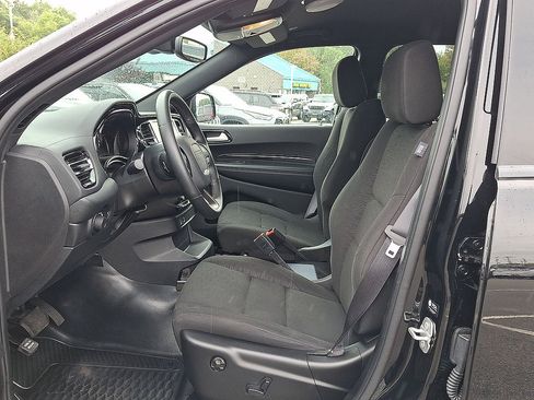 Used 2025 Dodge Durango AWD w/ Technology Group image 17